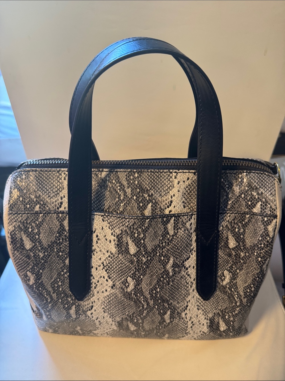 Python-Print Tote Handbag with Black Handles